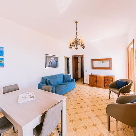 Appartamento Emma In Villa Laura Scala Exterior photo